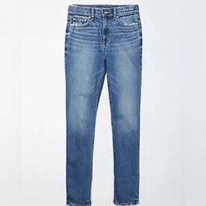 AE Stretch Super High-Waisted
Straight Jean